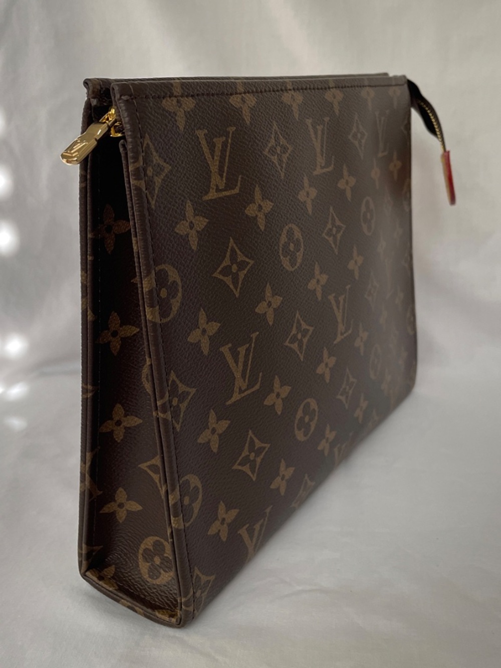 ~Louis Vuitton~ Toiletry Pouch Bag 10” - Picture 4 of 13